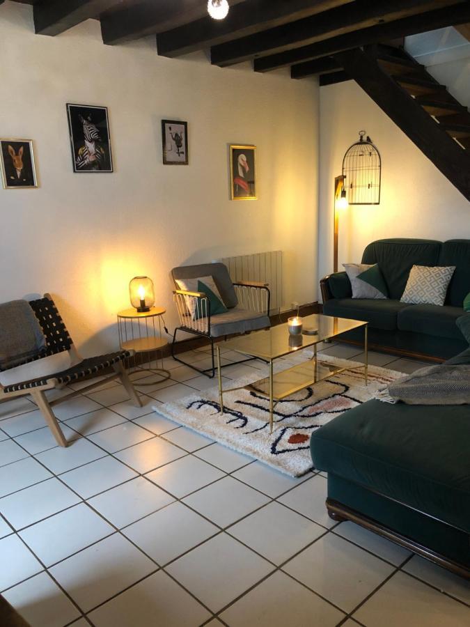 Gite A La Ferme Chaleureux Avec Cheminee Preveranges ภายนอก รูปภาพ